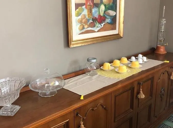 Alojamento de Acomodação e Pequeno-almoço Amendola 3*